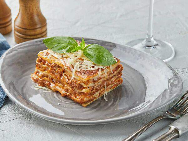 Луковка пиццерия Scrocchiarella - Лазанья