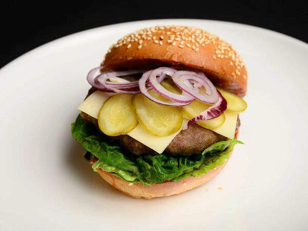 Урал Тау на Гоголя - Гамбургер