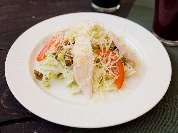 Freshfood - Салат Цезарь с куриной грудкой