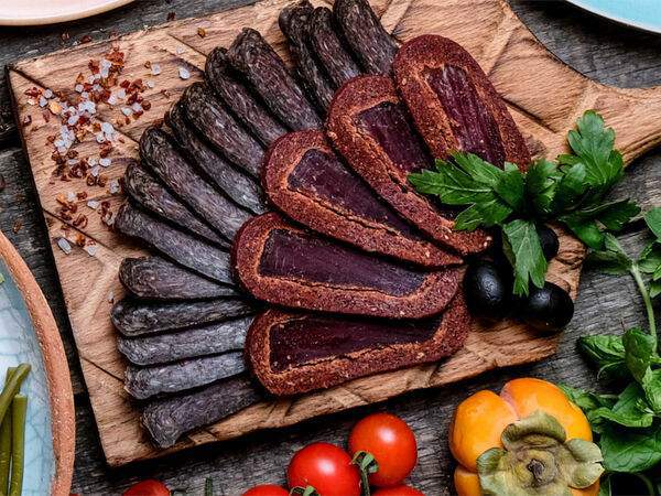 Хачапури тётушки Марико - Тарелка грузинских деликатесов