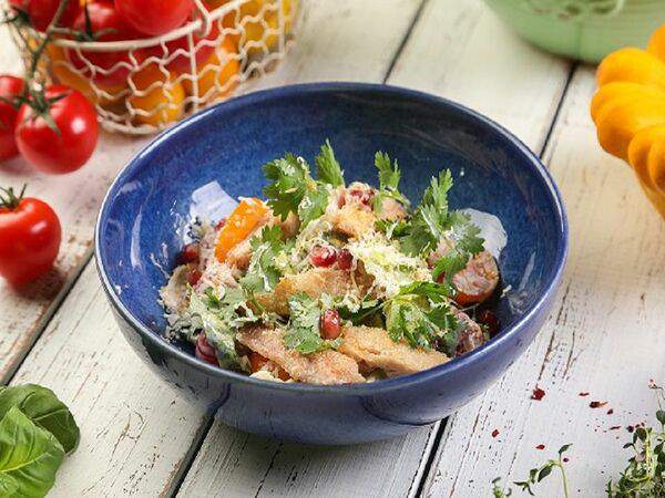 Счастье - Грузинский салат с томатами и цыпленком с ткемали