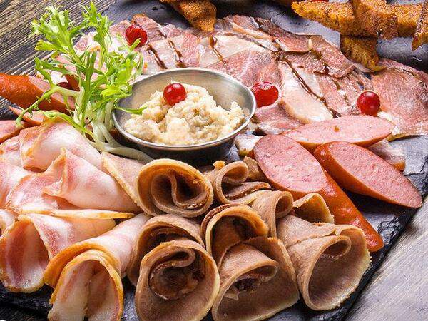 Старые традиции - Закуска Сало-да мясо