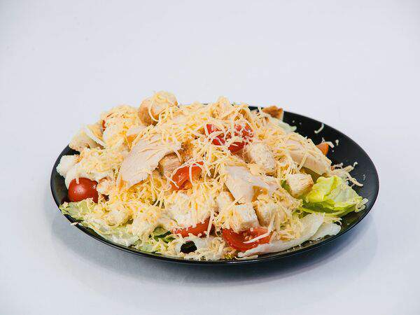 Royalrolls - Салат Цезарь с курицей