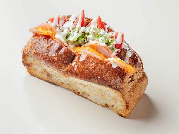 The Bun - Ветчина с томатами и сыром