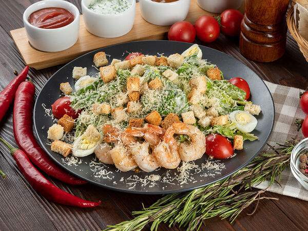 Мясной ресторан Beef & Fire - Салат Цезарь с креветками