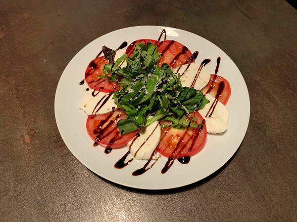 The Peashem - Салат Капрезе