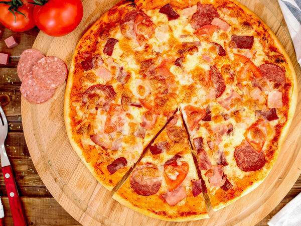 Василий - Пицца Мясная Де Люкс