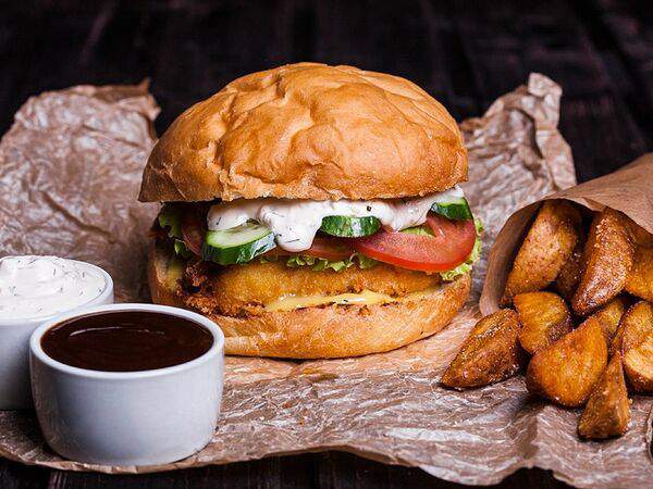 Ресторан Между булок во Владимире