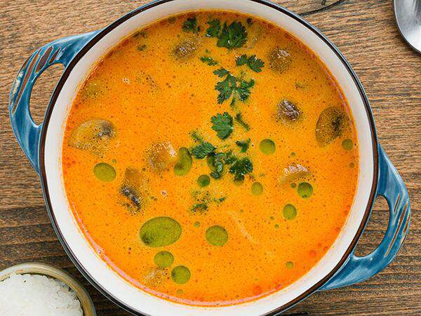 Тема Бар - Том Ям