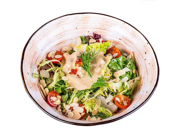 Казачок - Листья салата с маринованным лососем и черри