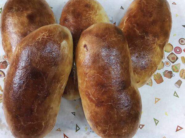 Обеды на Баррикадной - Пирожок с мясом и картошкой