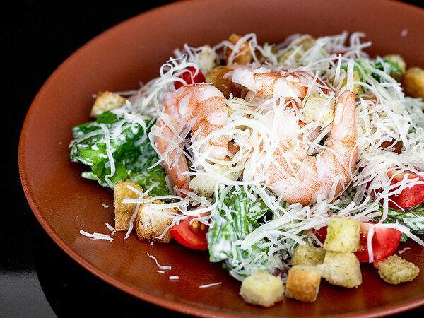 Sushi star & pizza - Салат Цезарь с креветкой