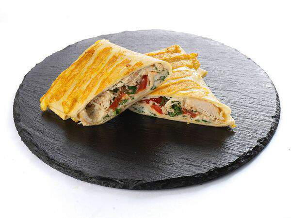 Мастер ланч - Тортилья с курицей, помидором и сыром