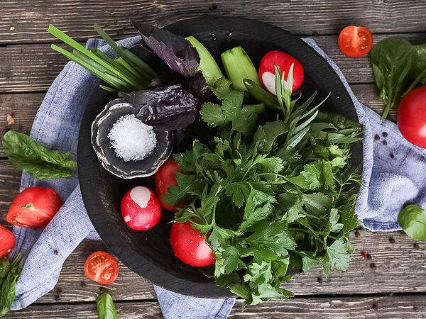 Мамалыга Бар - Сезонные овощи и зелень