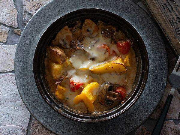 Kolbasabar - Жаркое с олениной