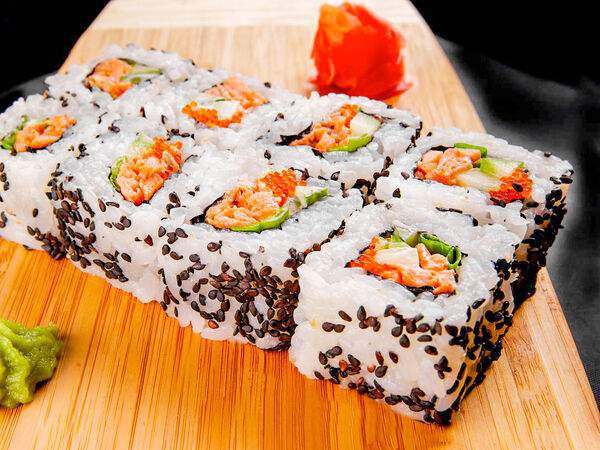 Gusto - Ролл Салмон