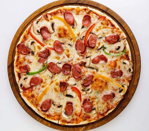 Mamma Mia - Пицца Качаторе