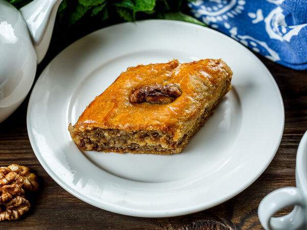 Хинкали & Хачапури - Пахлава