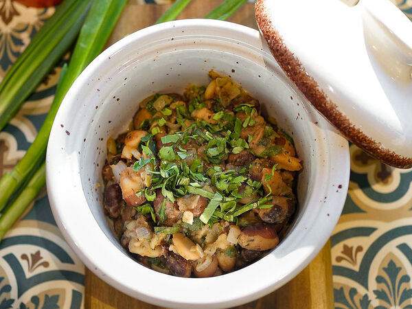 Мелограно - Лобио с томатами