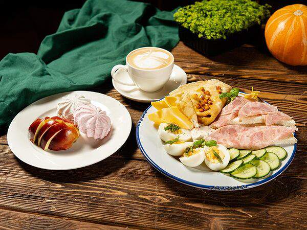 Gastro Pub Hooligans - Комплексный Русский завтрак