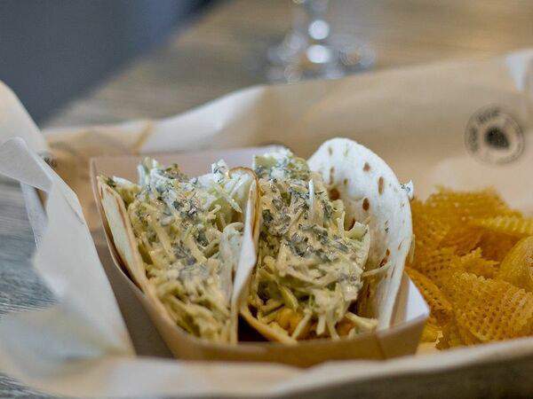 Топ Хоп - Тако с курицей