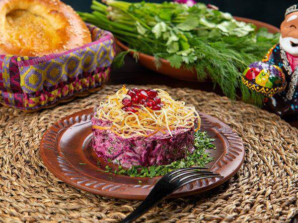 Plove - Салат Свекольный с телятиной