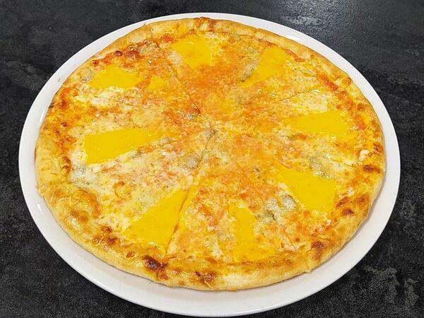 Чиполетти - Пицца четыре сыра на красном соусе