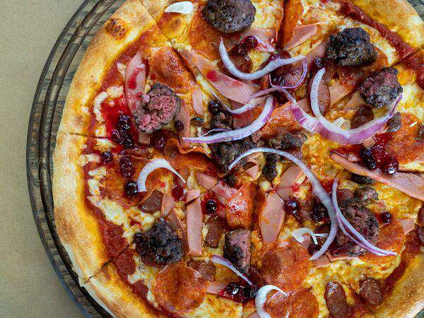 Baker Street 221b - Мясная пицца