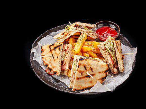 Греко гриль бар - Клаб-сэндвич мэ гиро-Котопуло