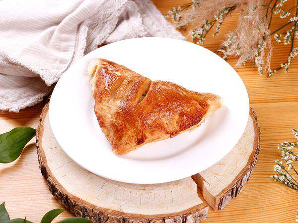 Вилка Ложка - Слойка с грушей и рикоттой