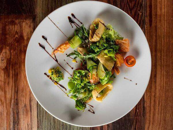 Mamma Mia - Теплый салат с морепродуктами