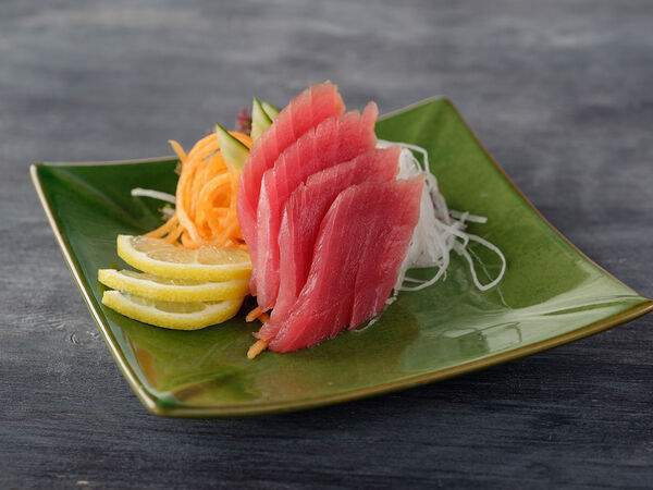 Su Mo - Сашими Магуро