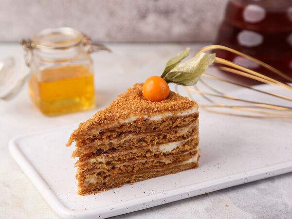 Гранд Буфет - Медовик