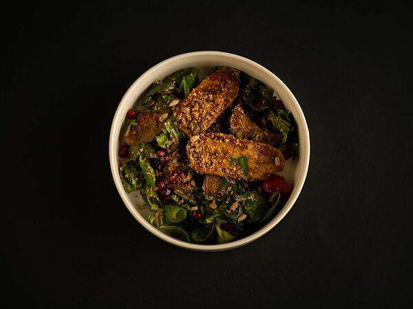 Vladbeef Bar - Салат с сыром халлуми