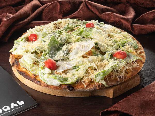 Ресторан Рояль - Пицца Цезарь с курицей