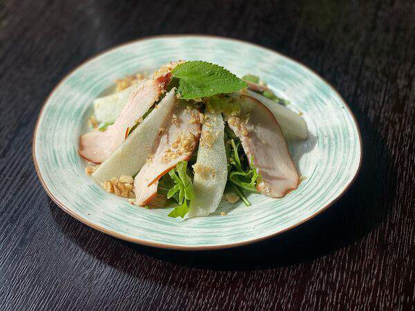 Bistro LAVASH - Фирменный салат Bistro