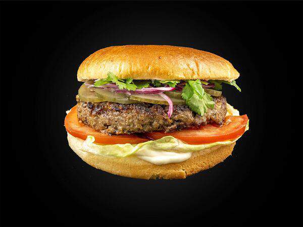 KORM - Бургер с бараниной и копченым сыром