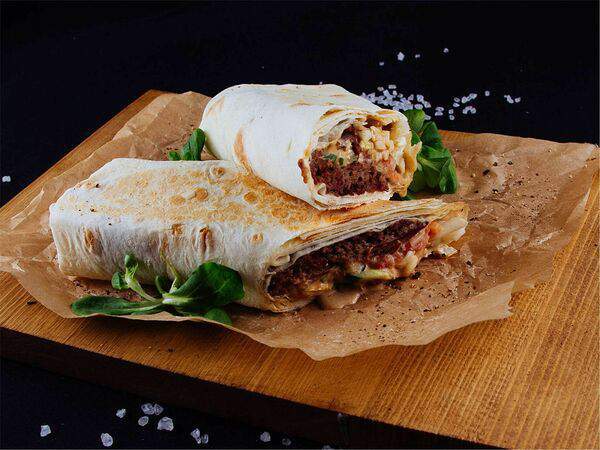 Коптица BBQ - Шаверма с задымленной говядиной-смок