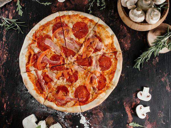 Pizza 32 cm - Пепперони