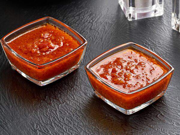 Салам - Соус томатный с чесноком