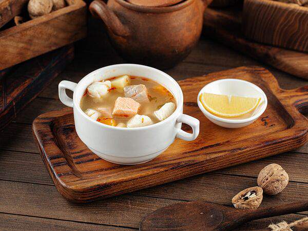 Ларисс Иванну Хачу! - Уха по-царски