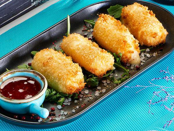 Toplivo - Жареный сулугуни в хрустящей панировке