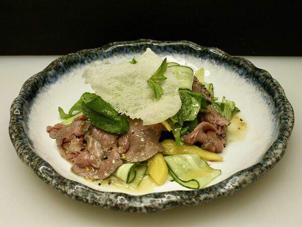 Слонабысъел - Салат с манго и ростбифом