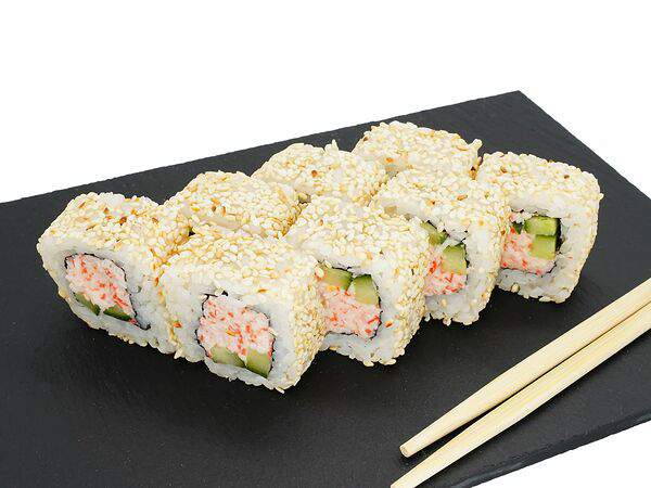 Едим дома - Ролл Калифорния с кунжутом