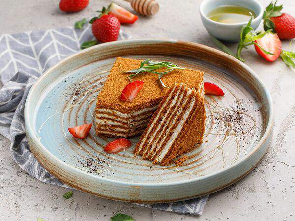 Баклажан Горьковская - Медовик