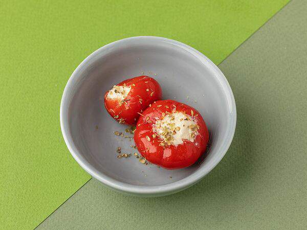 Osteria Mario - Маринованные перчики, фаршированные сливочным сыром