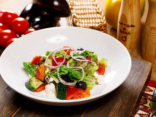 Мангал & гриль - Греческий салат