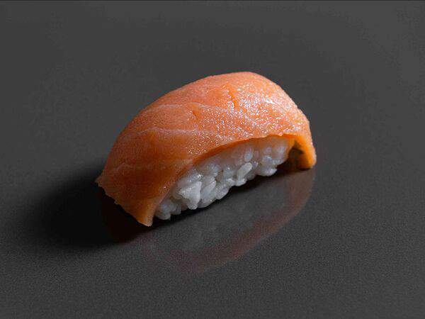 Едакратия - Суши с лососем