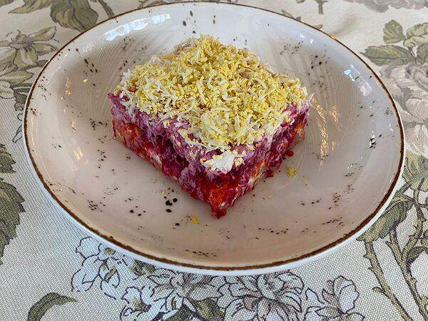 Оливье - Сельдь под шубой