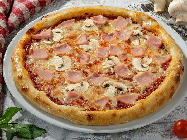 Япона мама - Пицца с ветчиной и грибами